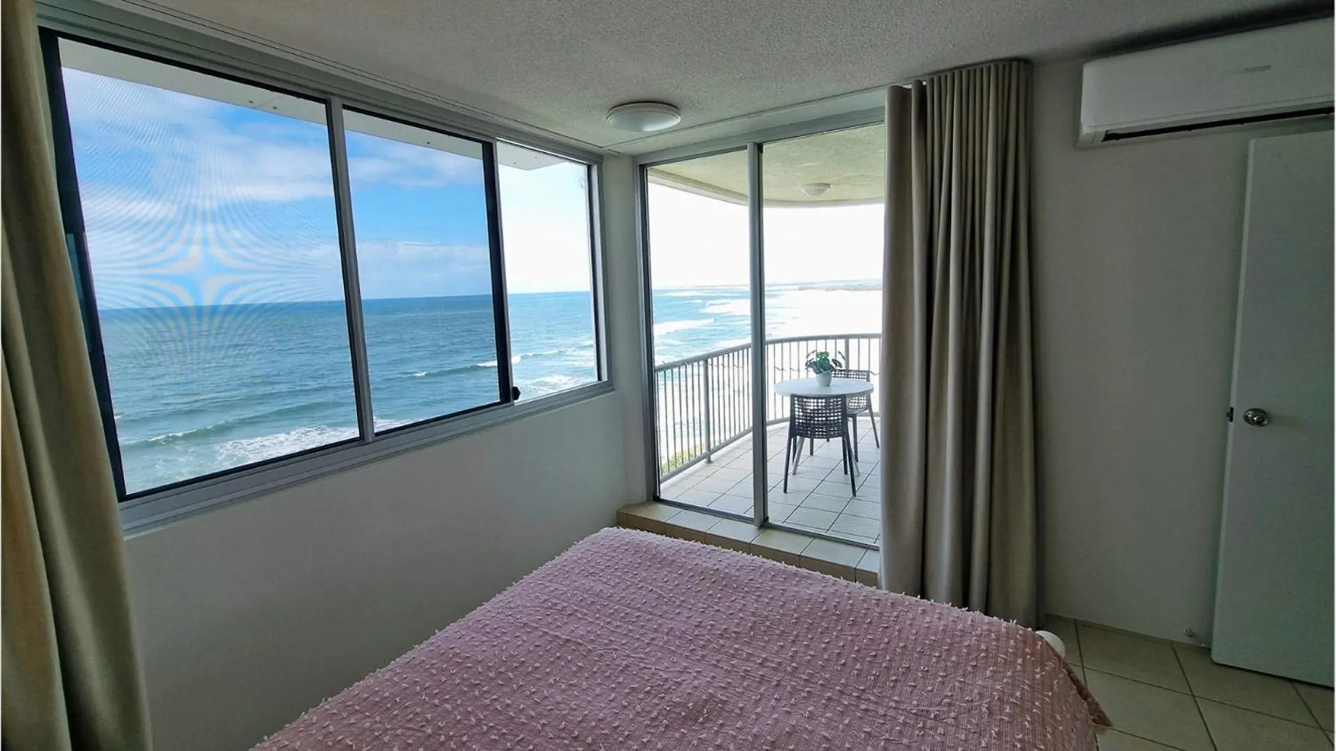Monterey Lodge Unit 16 27 Warne Terrace Kings Beach Caloundra
